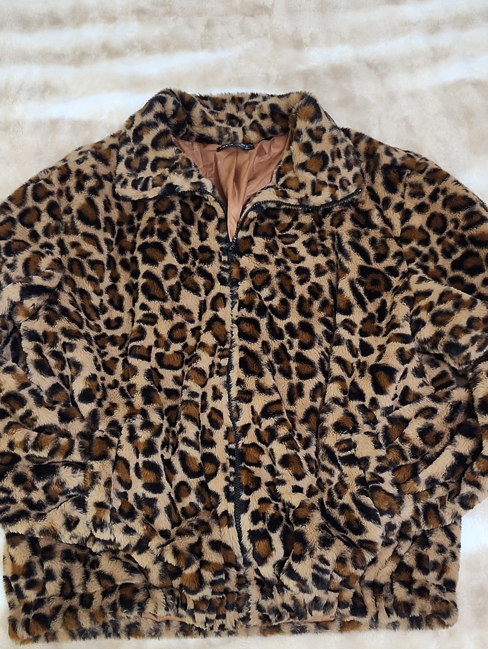 NWOT Leopard Cheetah Animal Print Fur Jacket Full Zip Fall Coat